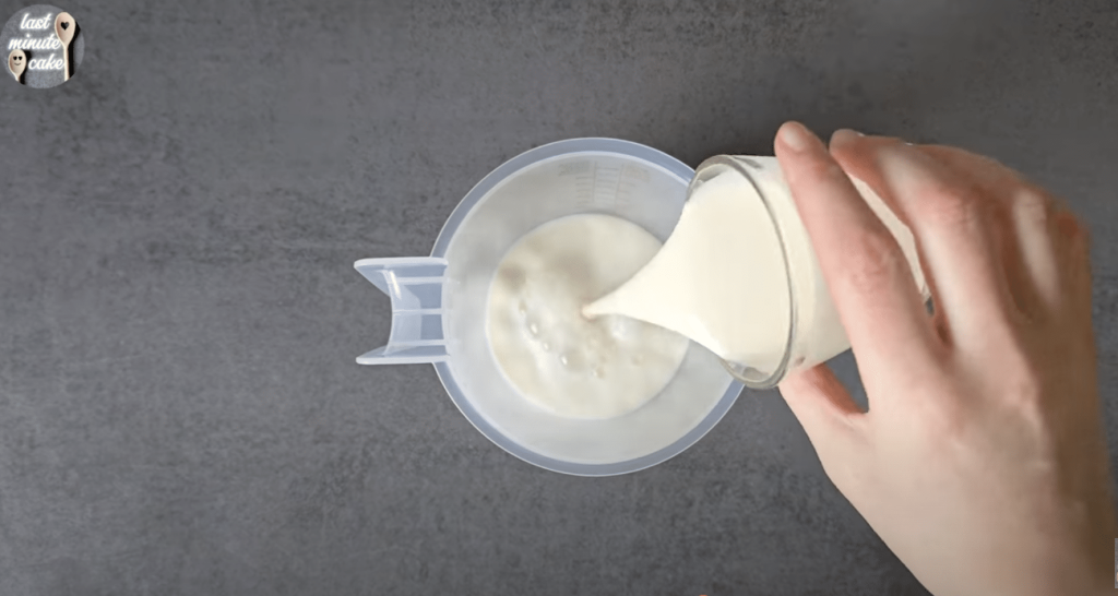 DUBAJSKÝ čokoládový dezert ve sklenicích s pistáciemi a křupavým Kadyif těstem