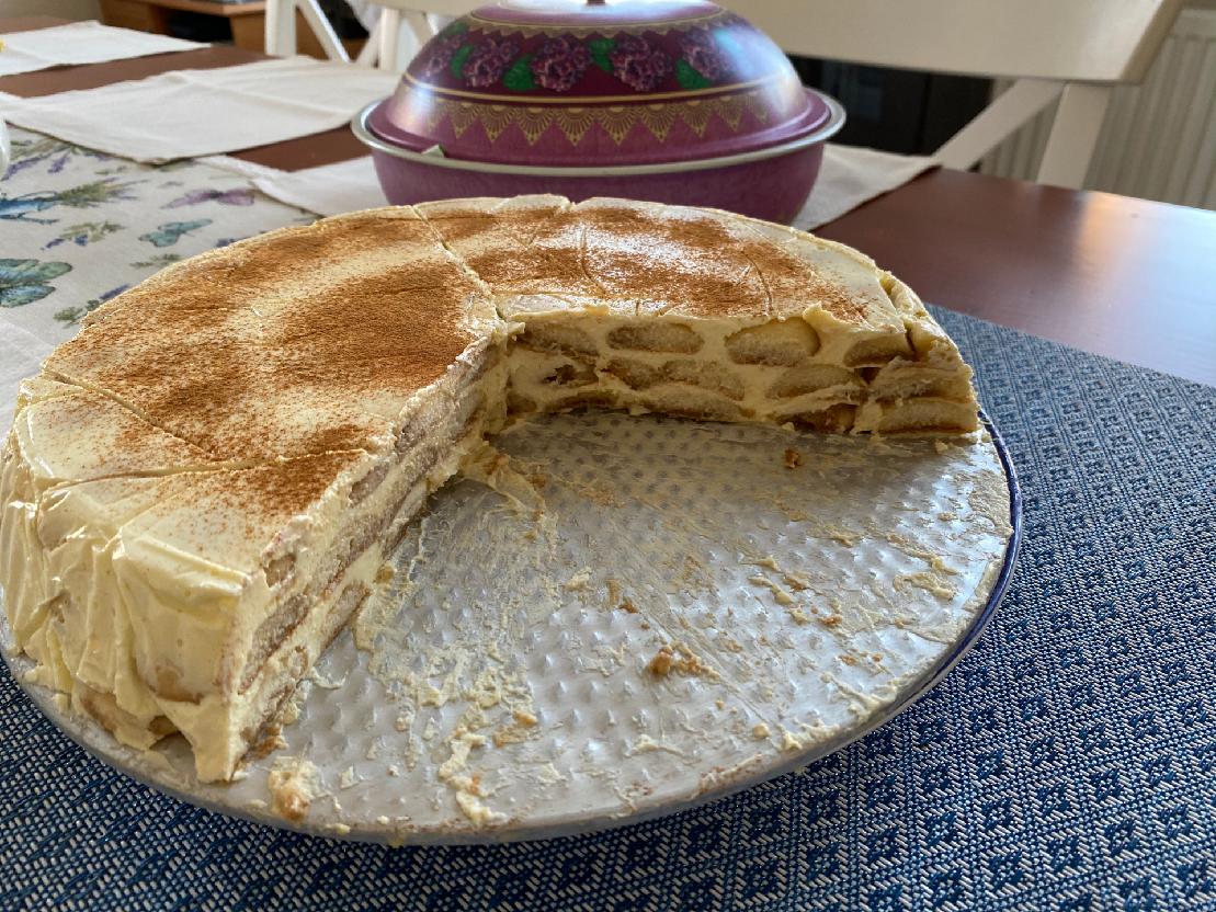 Recept na nepečený piškotový dort se skořicí